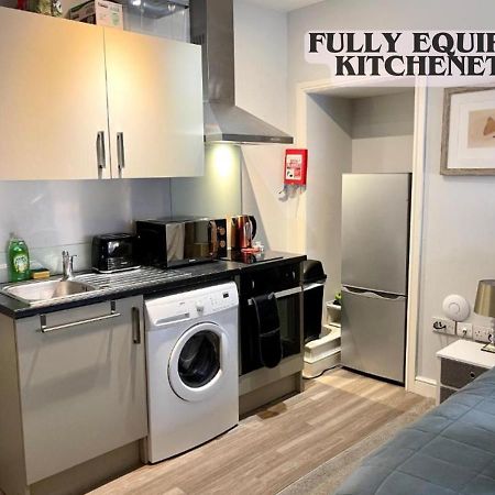 비숍스토포드 Cute And Cosy Studio In A Fantastic Location! Bishops Stortford 아파트 외부 사진